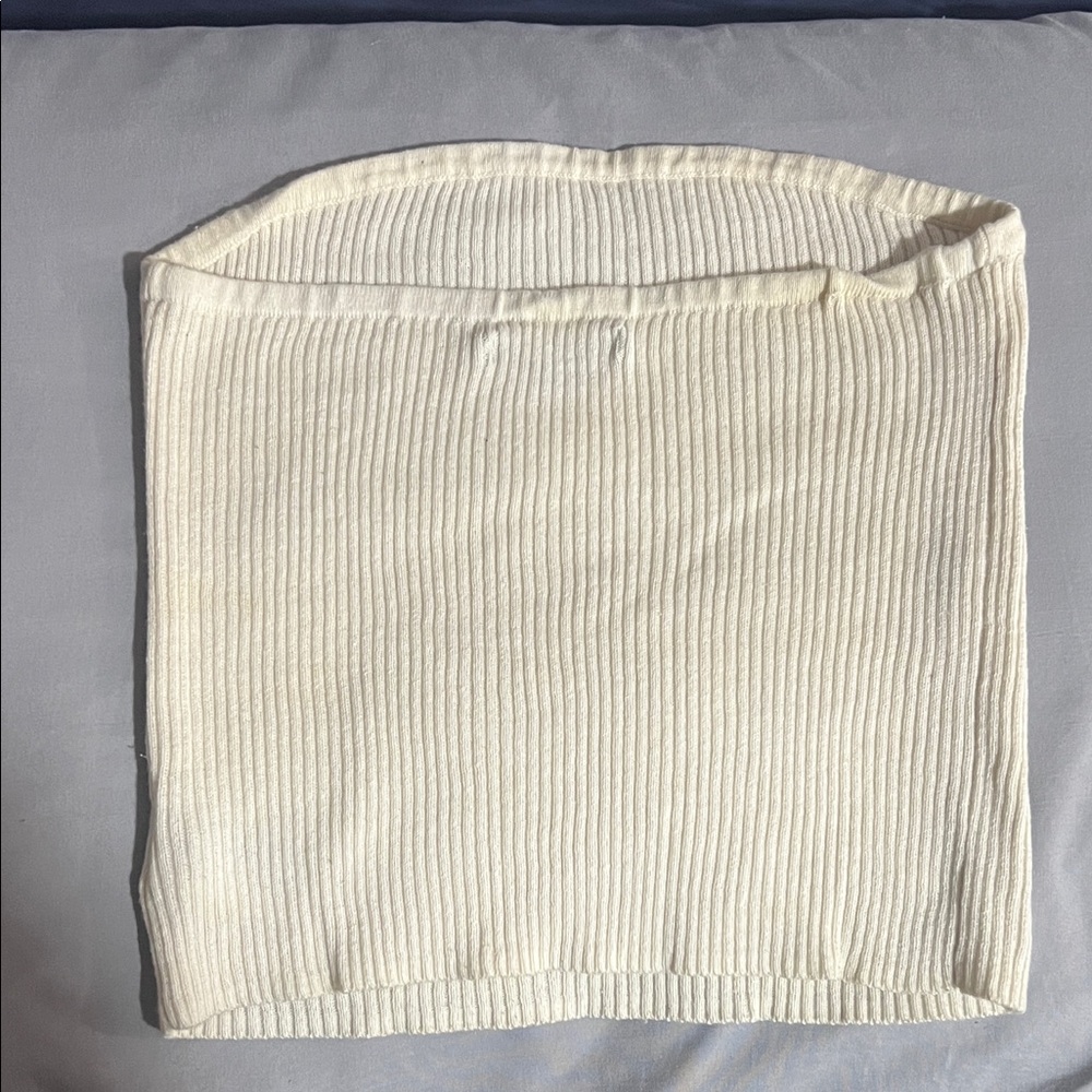 Off-White Ribbed Knit tube Top - Picture 3 of 3